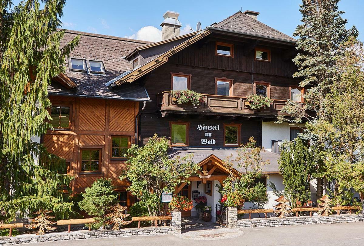 Hotel Haeuserl Im Wald Mariapfarr Exterior foto